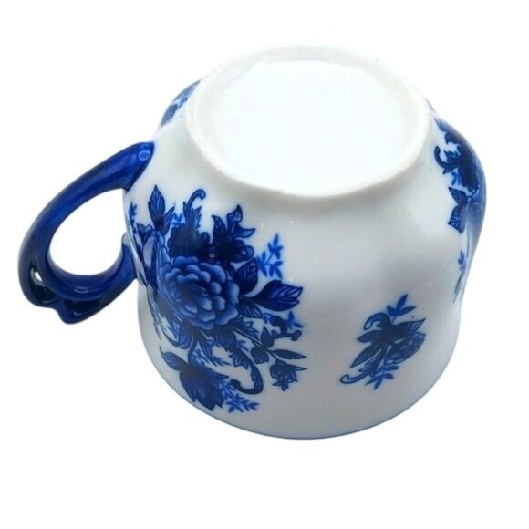 Godinger Blue & White Floral Porcelain Teacup and Saucer Ashley Grace Collection - Picture 8 of 9